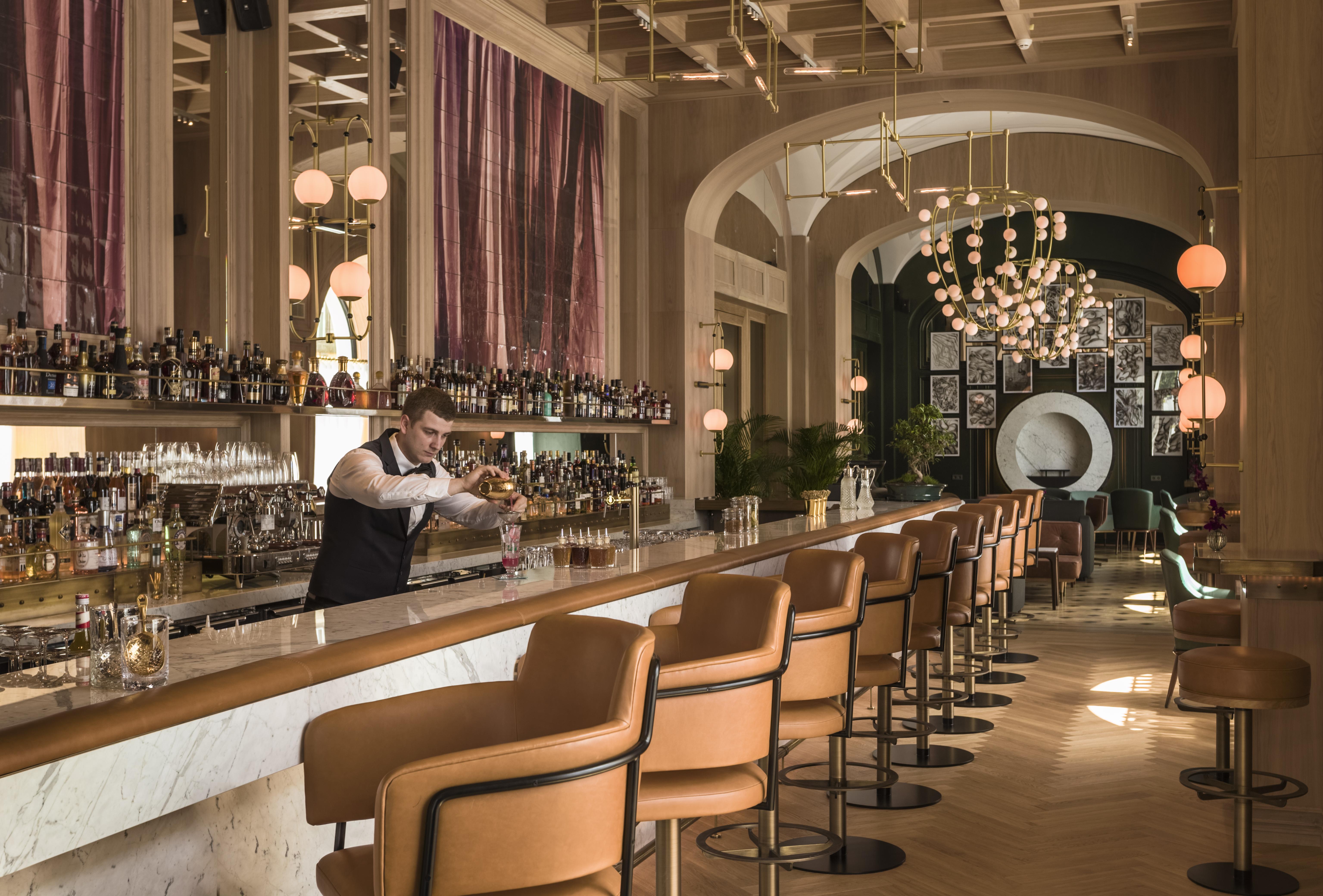 Raffles Europejski Varsóvia Exterior foto The bar at the London Edition